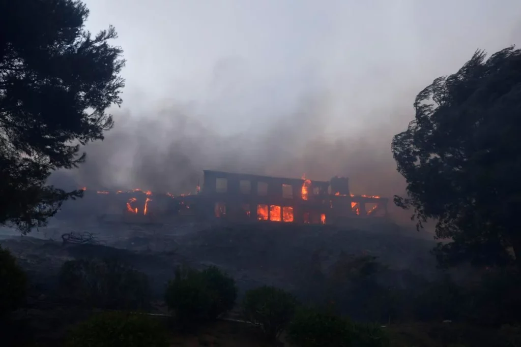 Sunny Week Ahead for California, but Fire Threats Loom Large